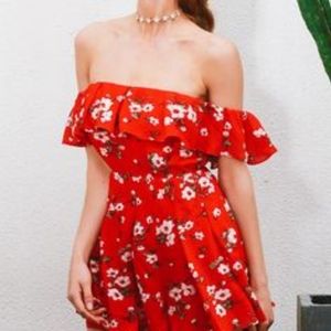 Almost famous Floral Large Off The Shoulder Romper